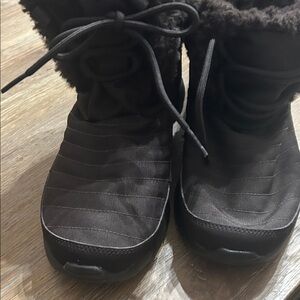 Nike Women's Black Winter Boots